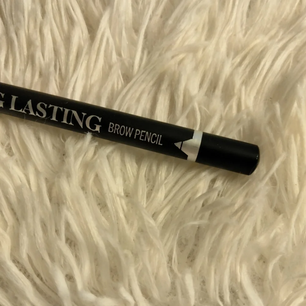 🆕 Eyebrow Pencil #01